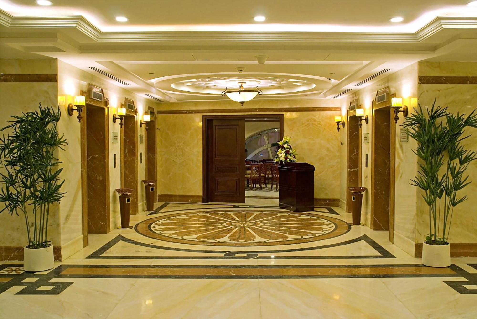 Emaar Royal Hotel Medina Ngoại thất bức ảnh The lobby of the hotel